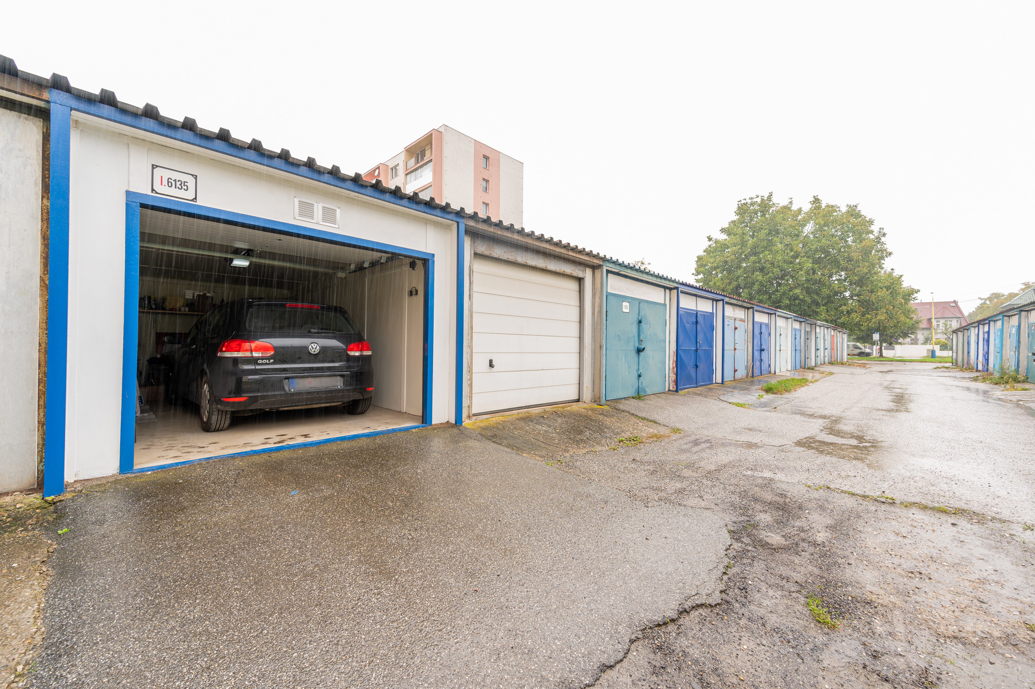 Garáž s elektrinou - 18 m2, Košice, ul. Slovenskej jednoty