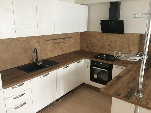 Rezervované!!! 1,5 izbový byt - 42 m2, ul. Lomená, Košice - Staré Mesto