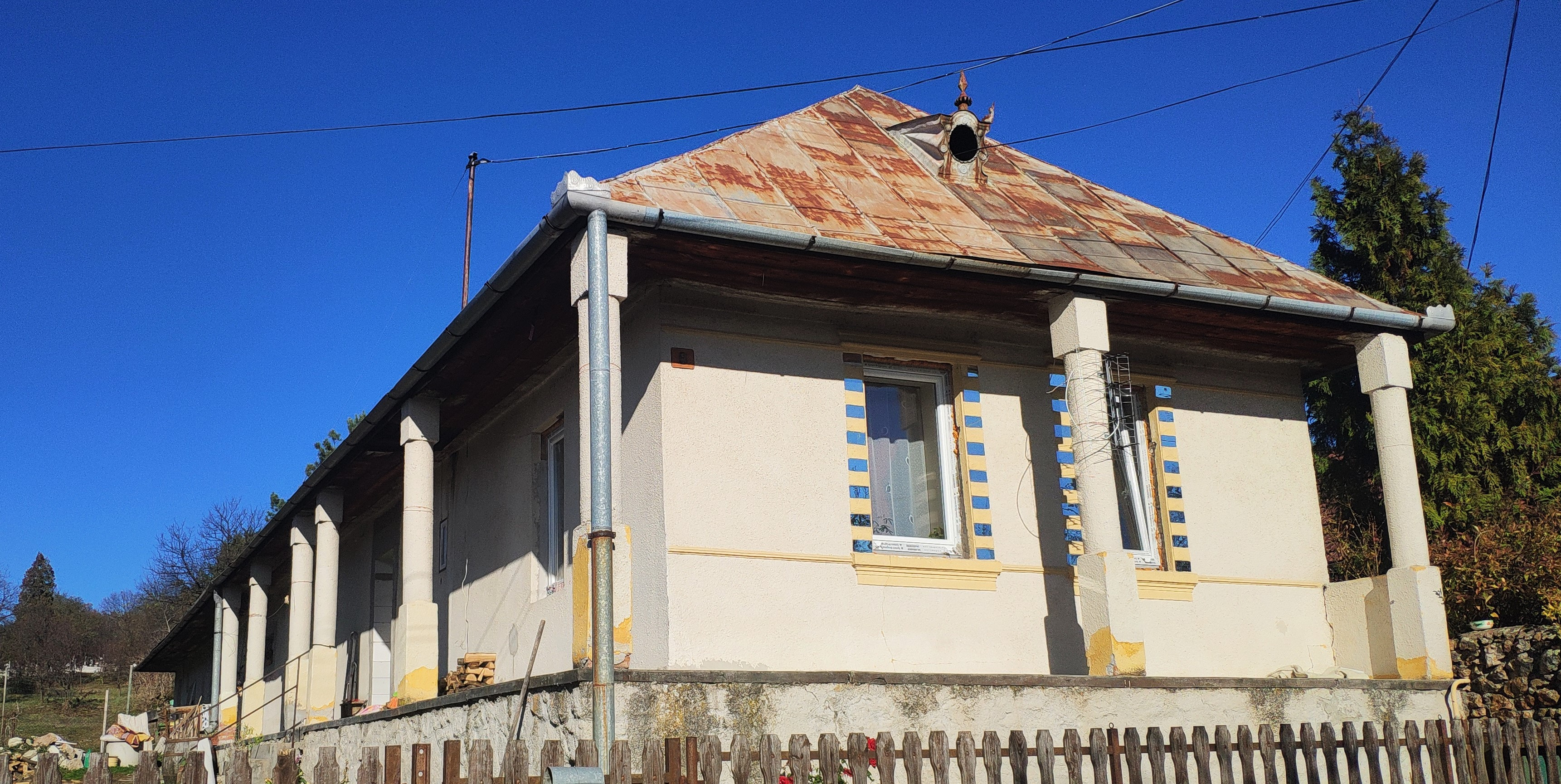 Maďarsko - rodinný dom v obci Füzérkajata