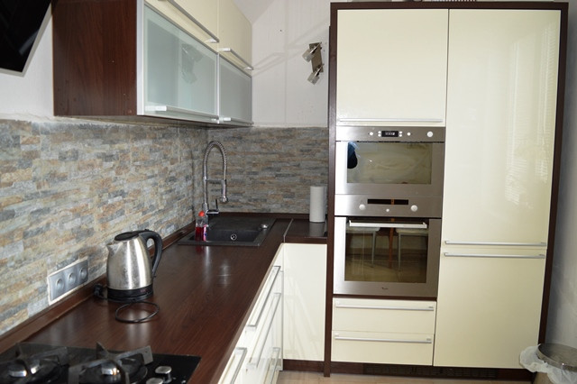 2 IZBOVÝ BYT, KUSTROVA, KOŠICE-SEVER, PRENÁJOM 450 €/MESIAC
