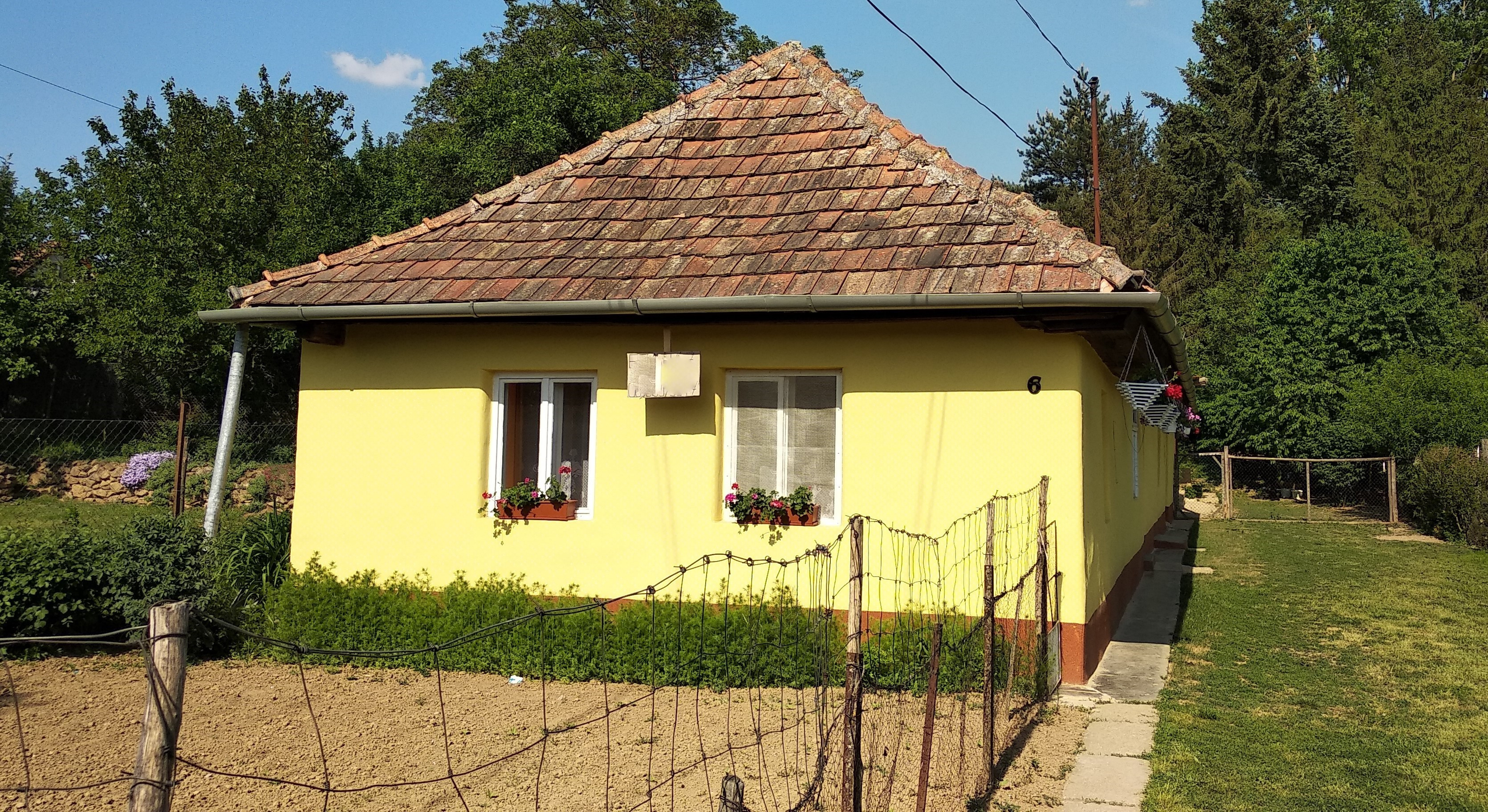 Maďarsko - rodinný dom v obci Kéked