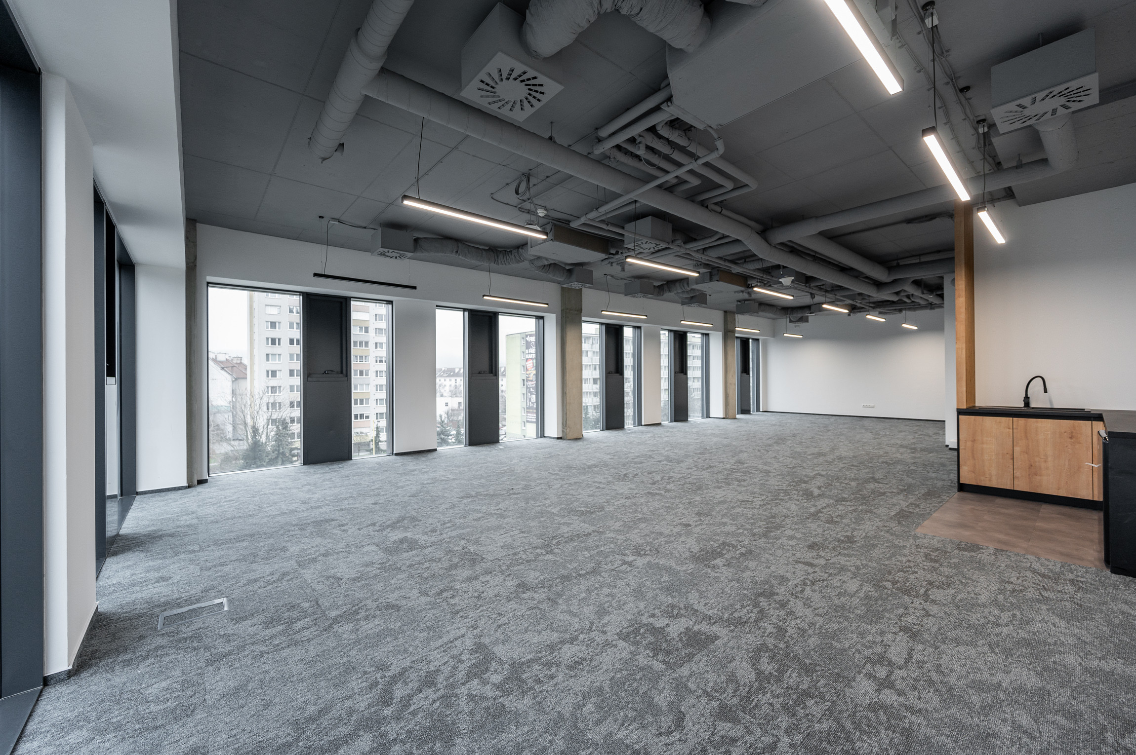 Kancelársky priestor na prenájom (112 m2) - DUETT