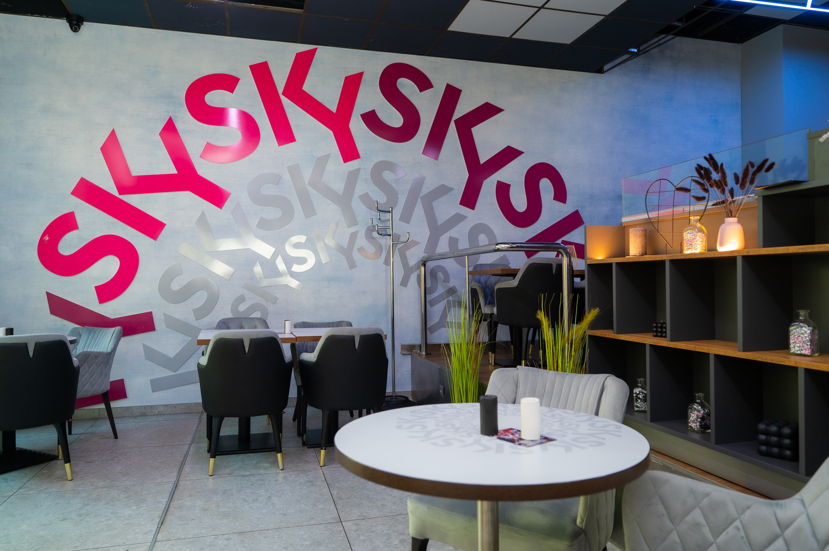 NOVÁ ZNÍŽENÁ CENA! SKY Lounge, Košice - odstúpenie prevádzky
