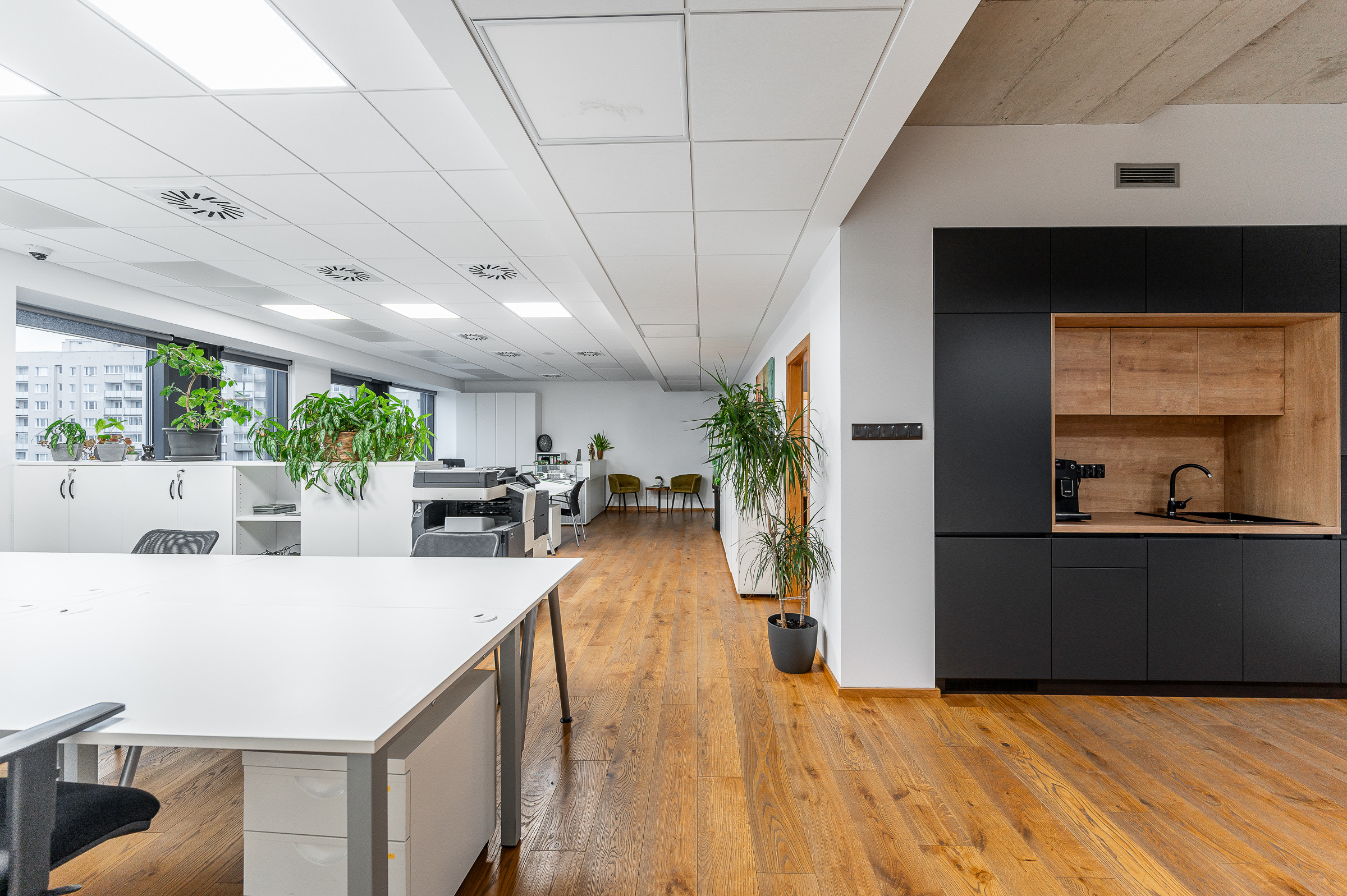 Kancelársky priestor, DUETT I Námestie osloboditeľov