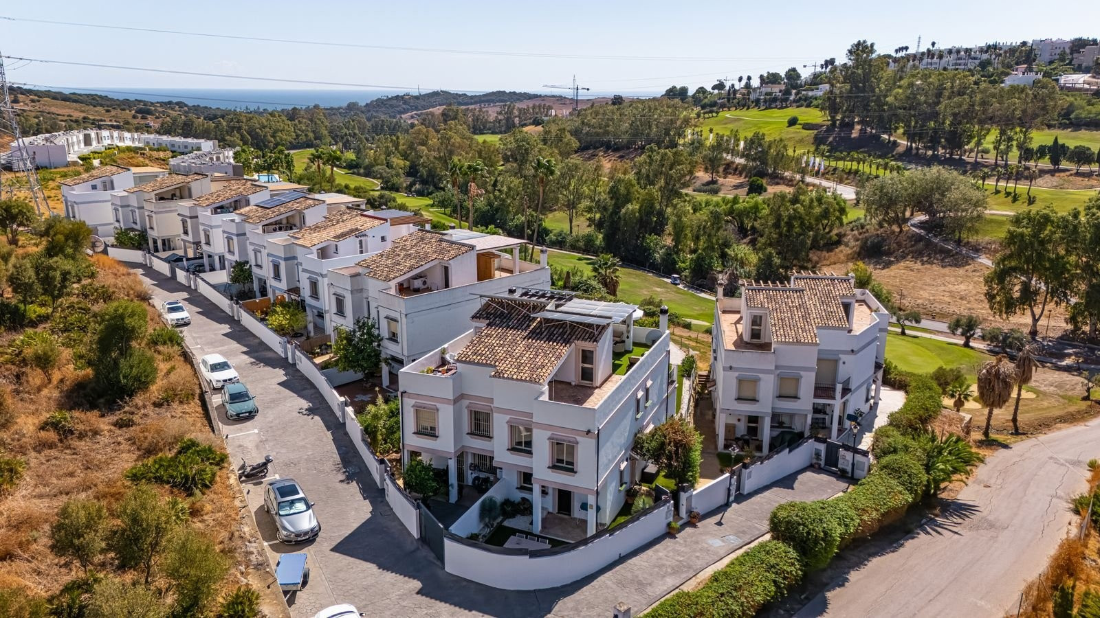 Dvojdom s výhľadom, jacuzzi a solárnou energiou – Estepona, Costa del Sol, Španielsko