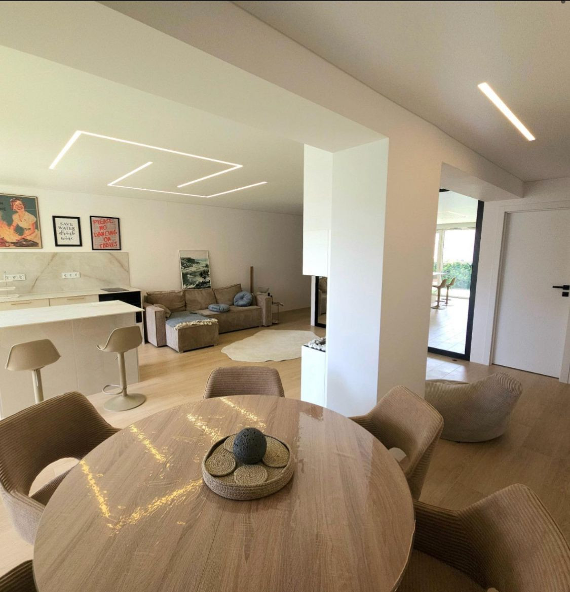 Luxusný apartmán po kompletnej rekonštrukcii – La Veleta, Torrevieja, Španielsko