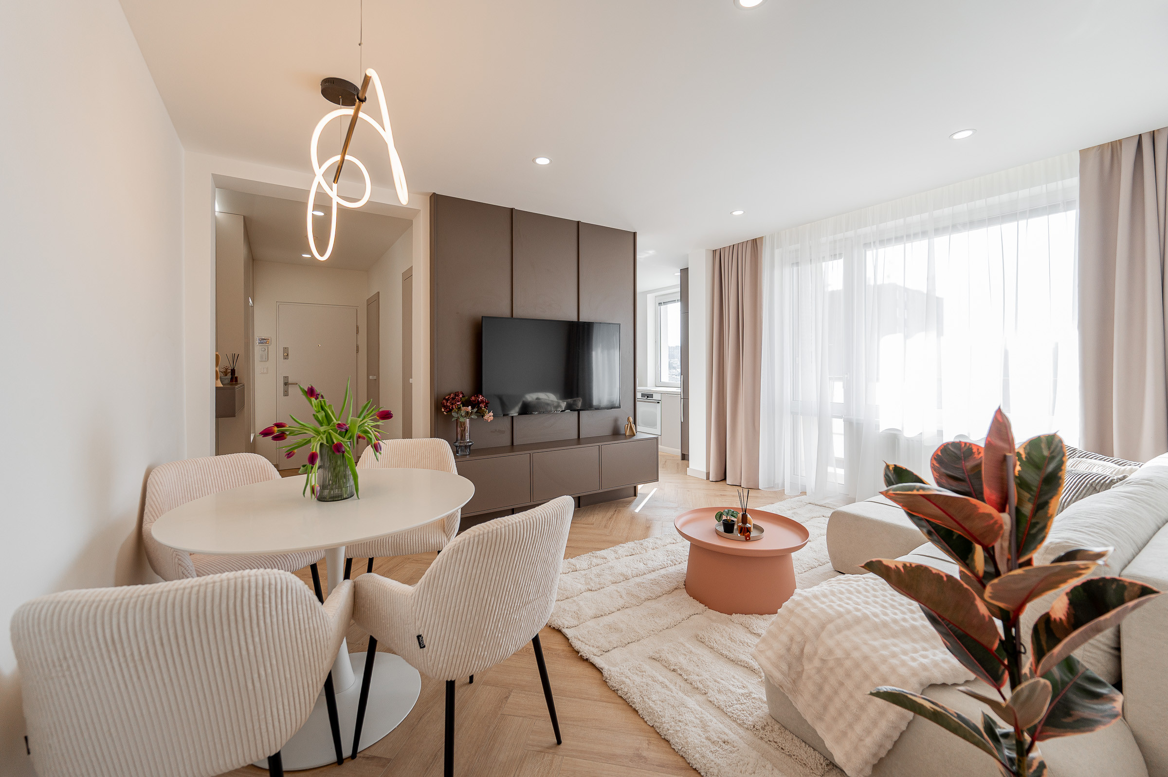 Exkluzívny 3 izbový byt po kompletnej rekonštrukcii - blízko centra