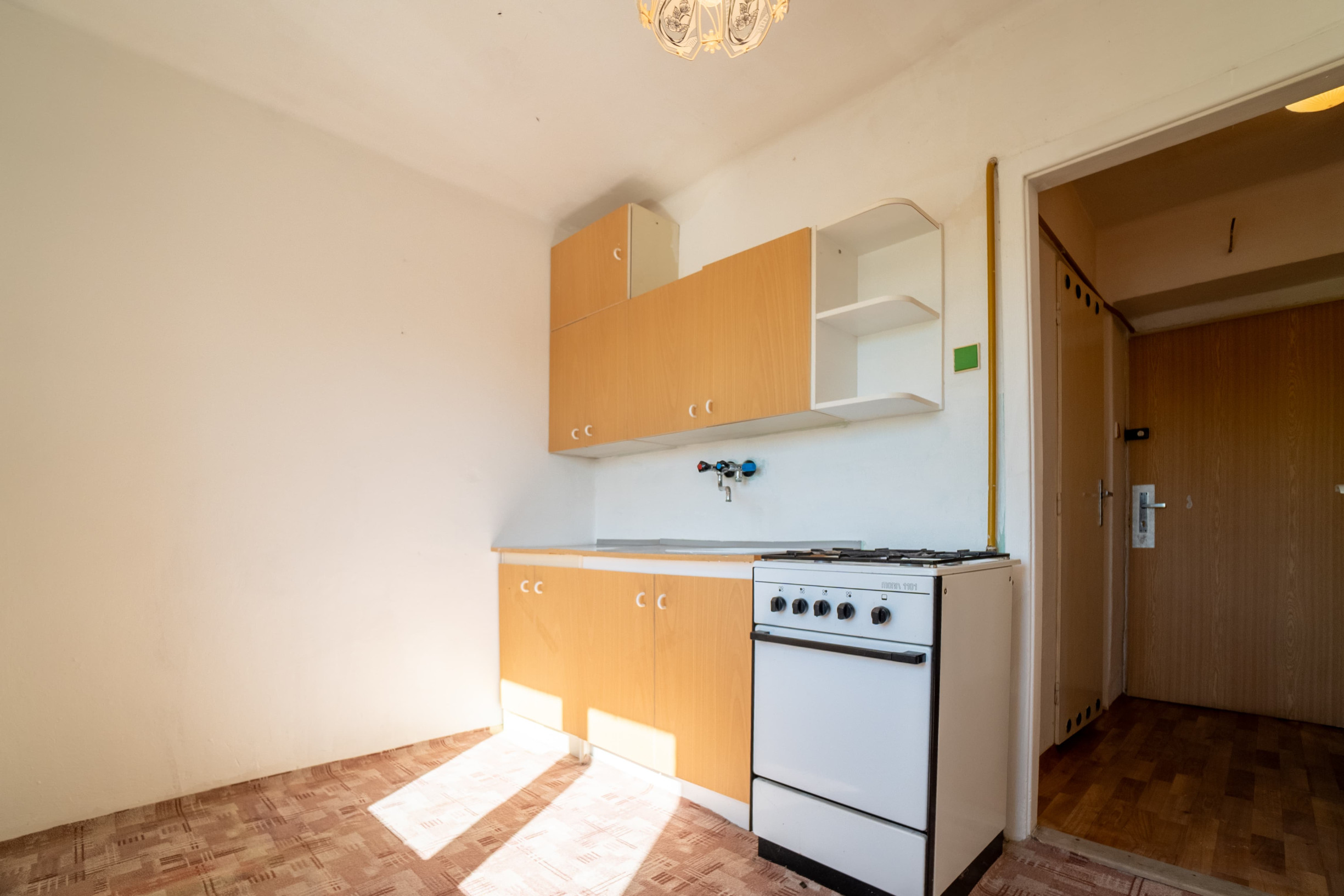 1 izbový byt, Košice - Šaca, Nám. Oceliarov