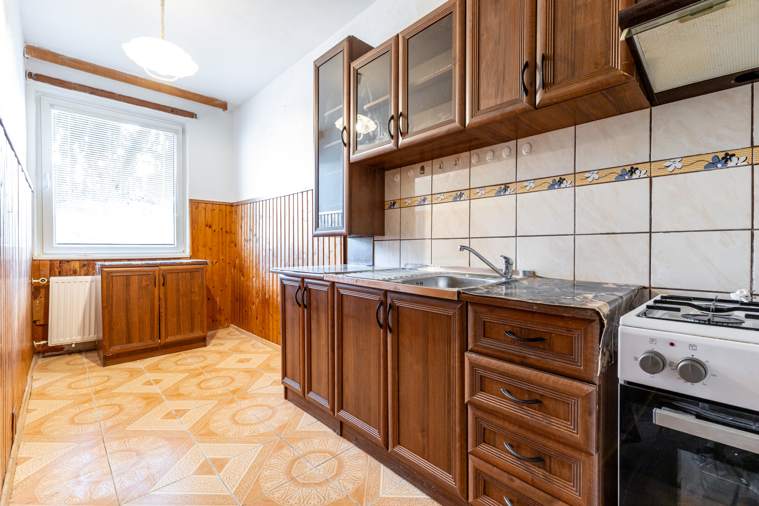 3 izbový byt s loggiou, Sídlisko Ťahanovce – Čínska ul.