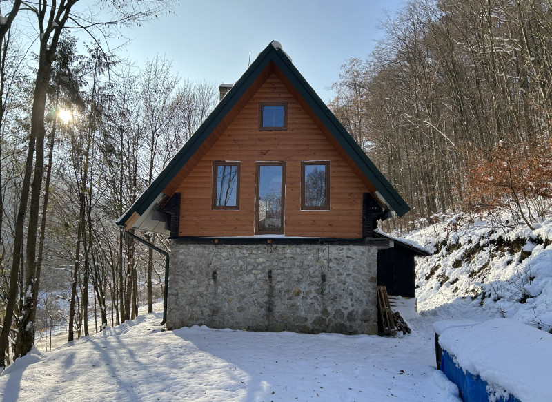 Rekreačná chata, Ružín, časť Opátka.
