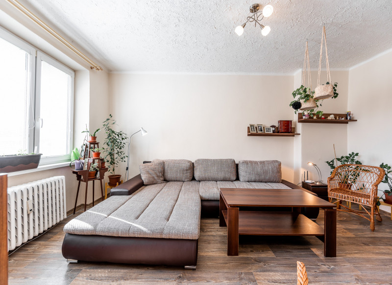 1 izbový byt, Košice - Šaca, ul. Železiarenská.