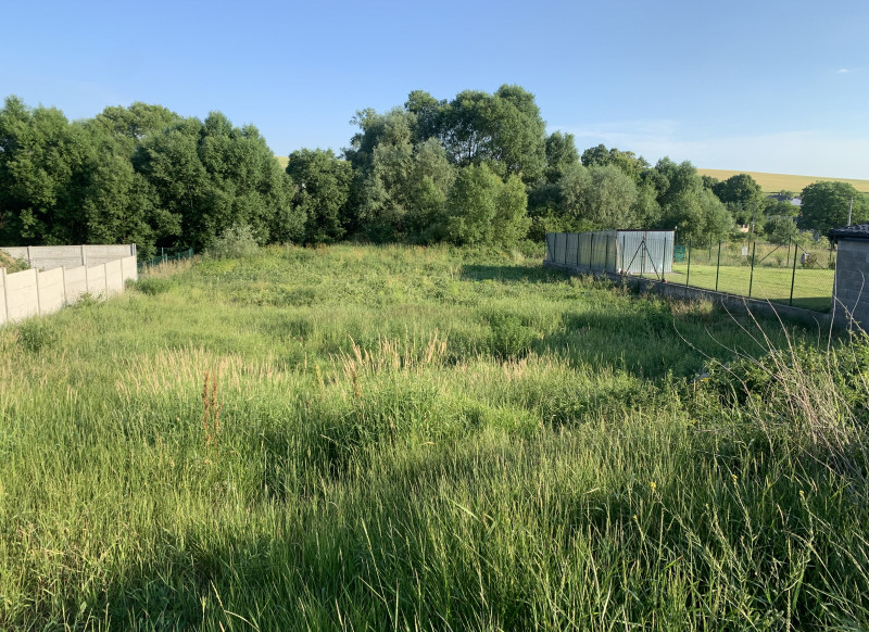 Stavebný pozemok o rozlohe 1 206 m2 v obci Chrastné