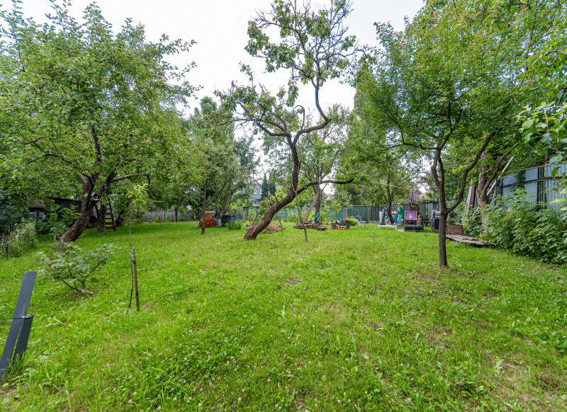Záhrada v širšom centre mesta, Košice - ul. Popradská