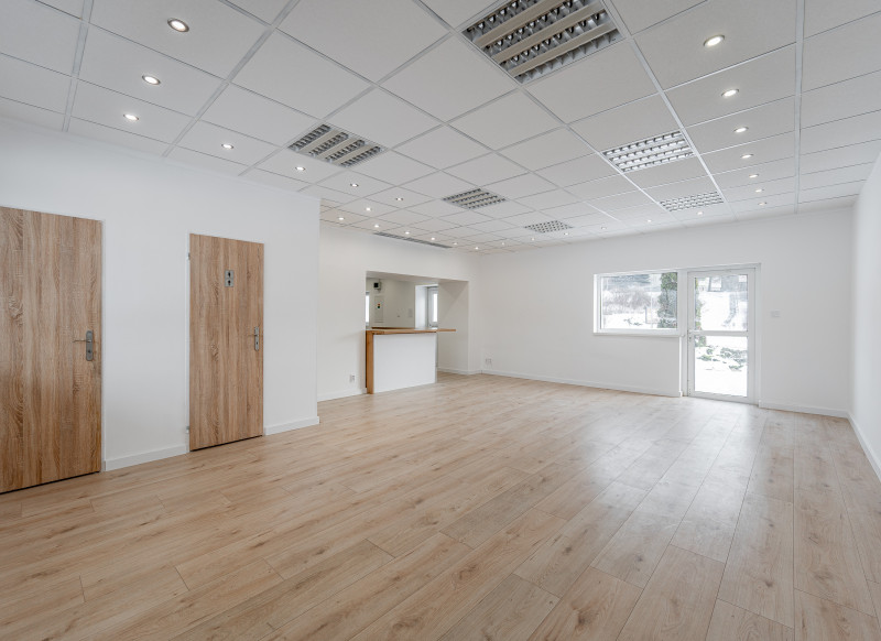 Showroom s pozemkom, Košice - Dargovských hrdinov