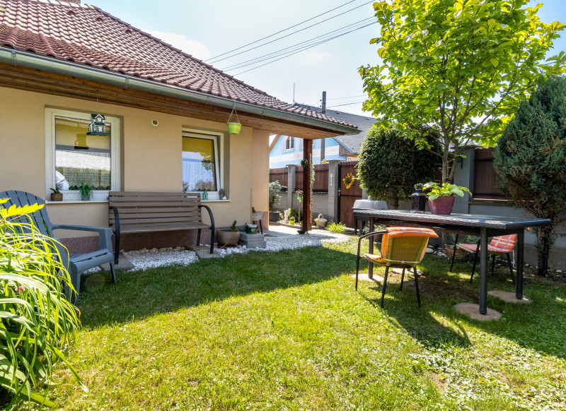 Dvojpodlažný rodinný dom, Medzev