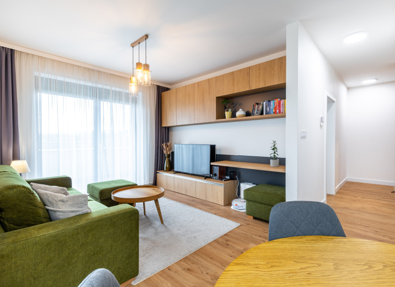 2 izbový byt s loggiou - Zelené Grunty, Klimkovičova ul.