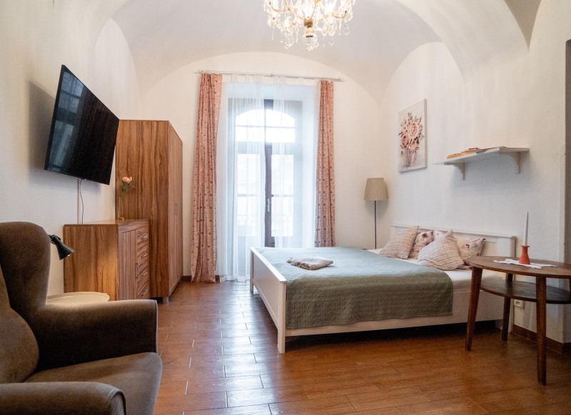 1 izbový byt v historickom centre, Košice - Alžbetina ul.