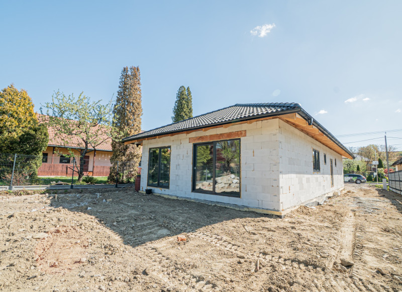 Novostavba rodinného domu, Novačany