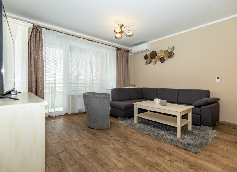2 izbový byt, Košice - Staré Mesto, Strojárenská ul.