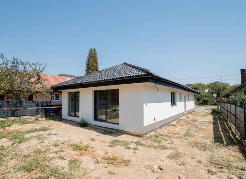 Novostavba rodinného domu, Novačany