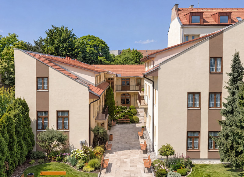 2 izbový byt v historickej budove - Rezidencia Kmeťova