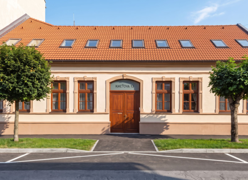 3 izbový byt v historickej budove - Rezidencia Kmeťova